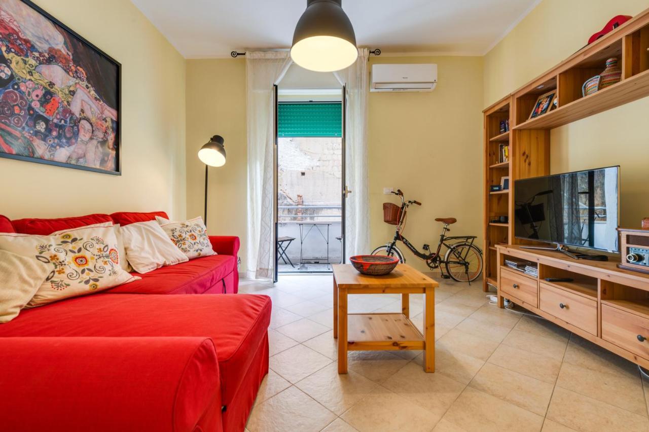 Casa Desiderio Apartment Наполи Екстериор снимка