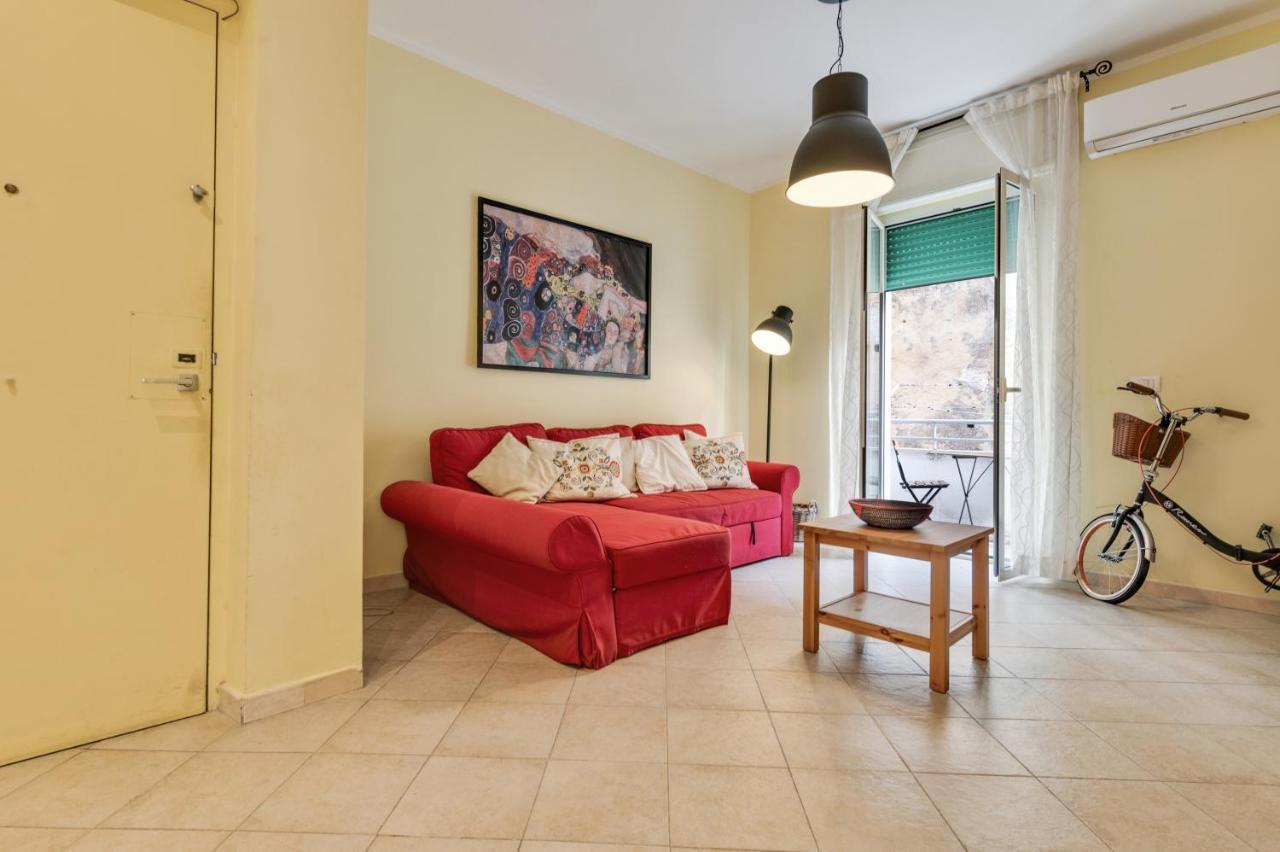 Casa Desiderio Apartment Наполи Екстериор снимка