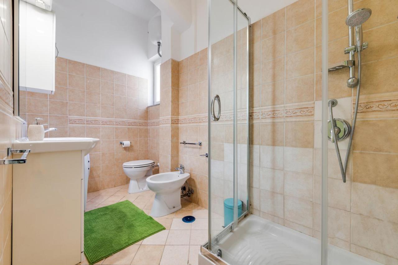 Casa Desiderio Apartment Наполи Екстериор снимка